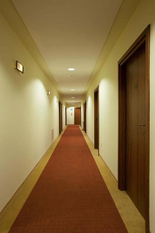 Hotel Ostrawa Водзіслав-Шльонскі Екстер'єр фото